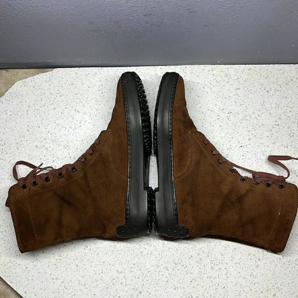 🍀🍀Tod’s Boots 🍀🍀 - Picture 4 of 6